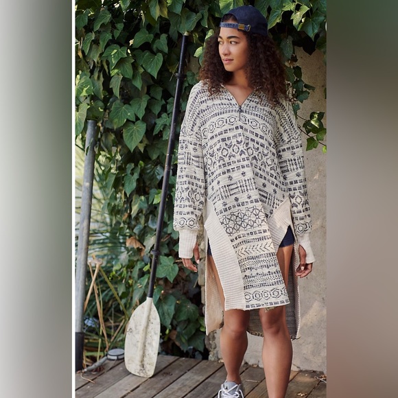 Free People Sweaters - 🎉🎉Host Pick🎉🆕Free People Hole In One Half Zip